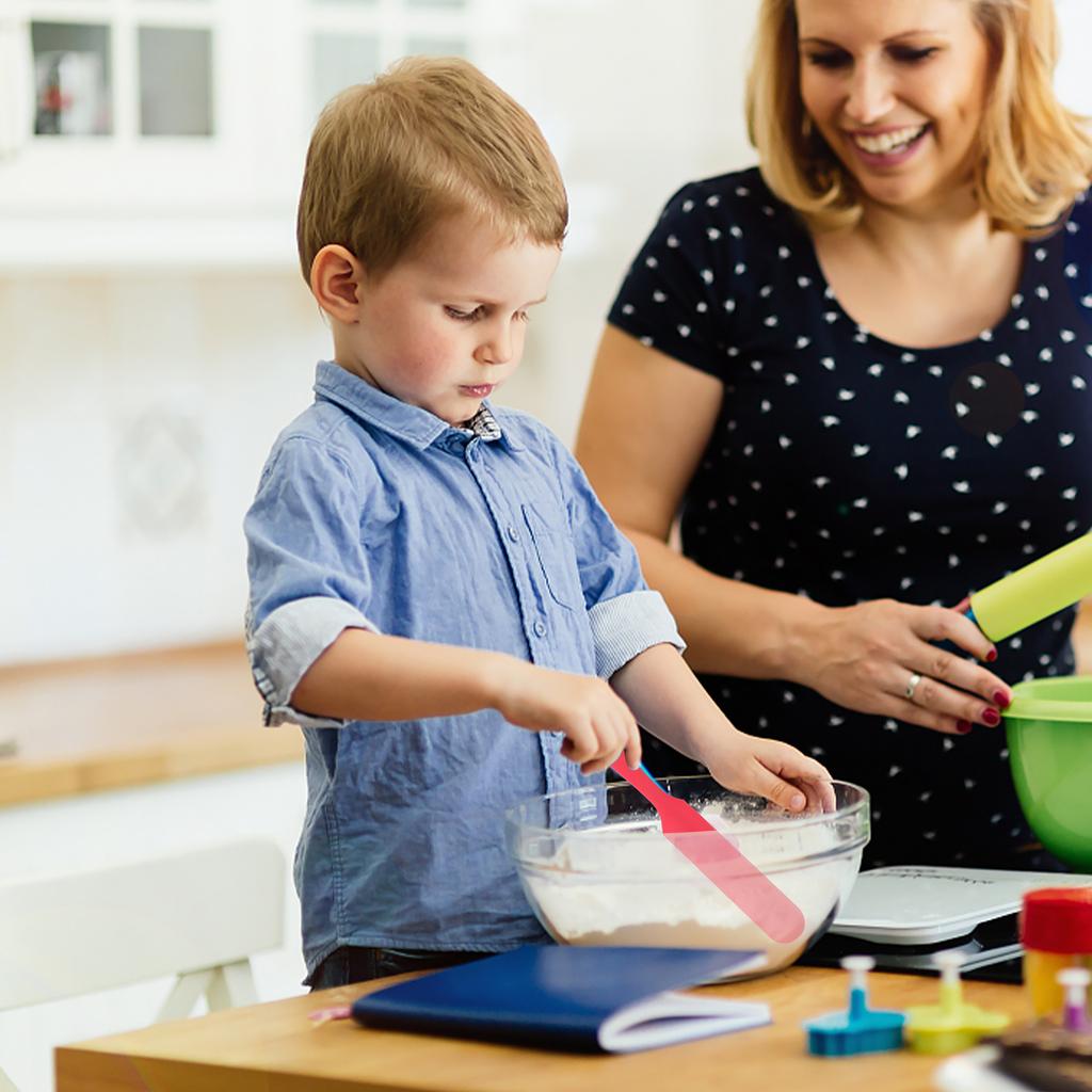 Spatule Spatule en Silicone Grattoir Manche Long Résistant à la Chaleur Fouet à Gâteau Grattoir à Pâte Outil de Cuisson Accessoires de Cuisine Rouge