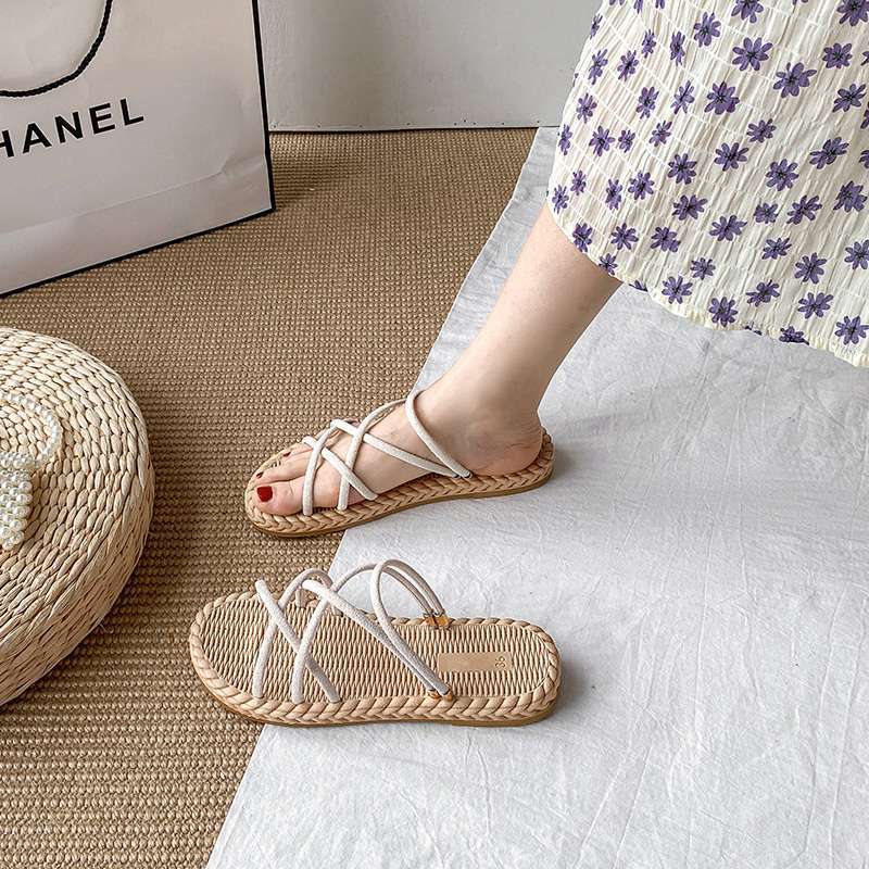 Roman Sandals Fairy Wind Flat Bottom Wear Beach Shoes Seaside 2025 Summer Spring New Versatile Slippers