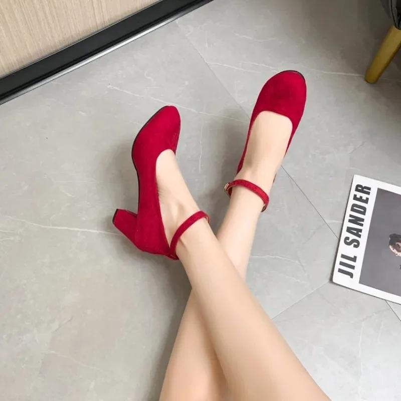 

Fashion Nude Pumps for High Heel Shoes Female Fashion Patent Leather Sexy Pointed Toe Thin Heel Wedding Shoes 2025 35 красный