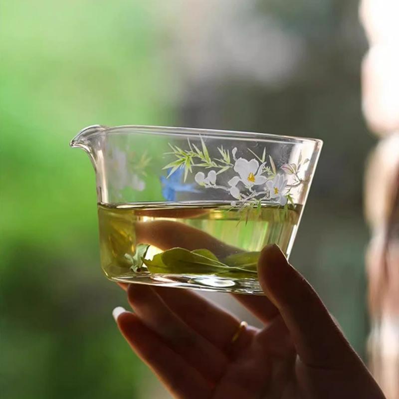 Heat Resistant Glass Tea Pitcher Divide Transparent Tea Cha Hai Dispenser Cup Fair Mug Tea Ceremony Decoration Accessories New