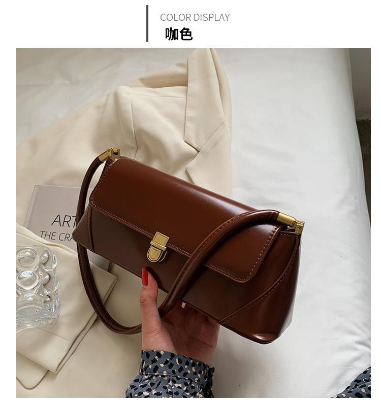 Retro Premium Texture Underarm Bag Women S Bag French Niche Shoulder Bag Versatile Fashion Baguette Bag коричневый