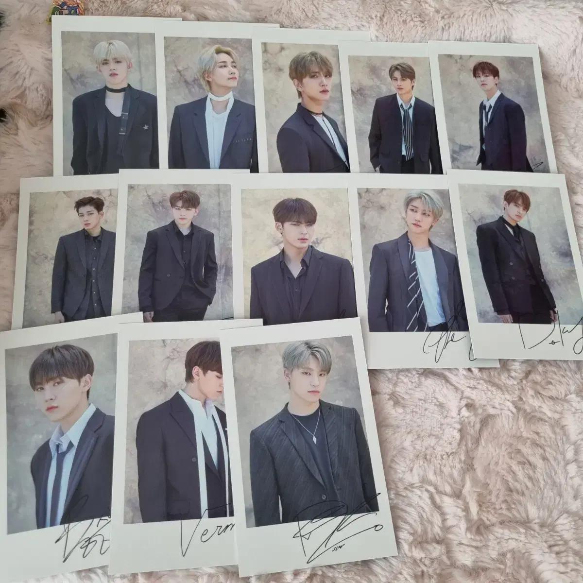 

Seventeen Od2u Polaroid Photocard