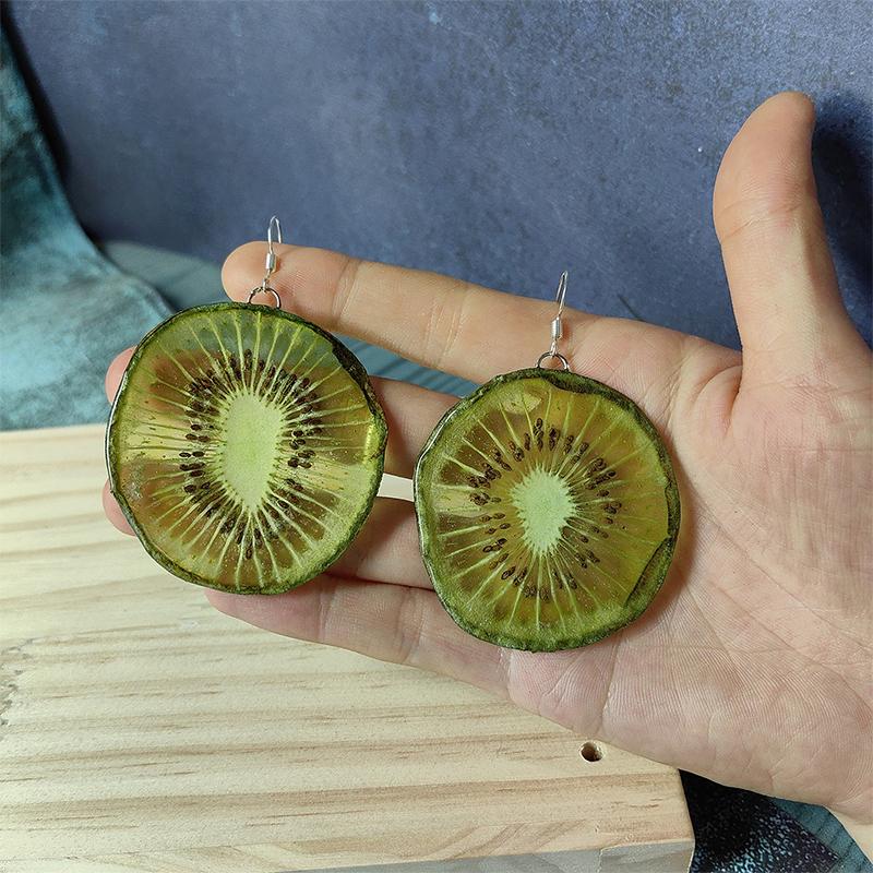 Kiwi Fruit Slice Plant Earrings for Women Epoxy Resin Handmade Dangle Jewelry for Spring and Summer Parties
