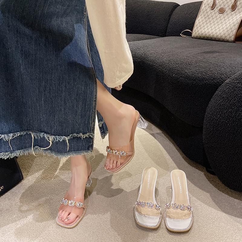 Transparent high-heeled cool slippers for women's summer wear 2025 new fairy feng rhinestone thick heel one-word crystal sandals