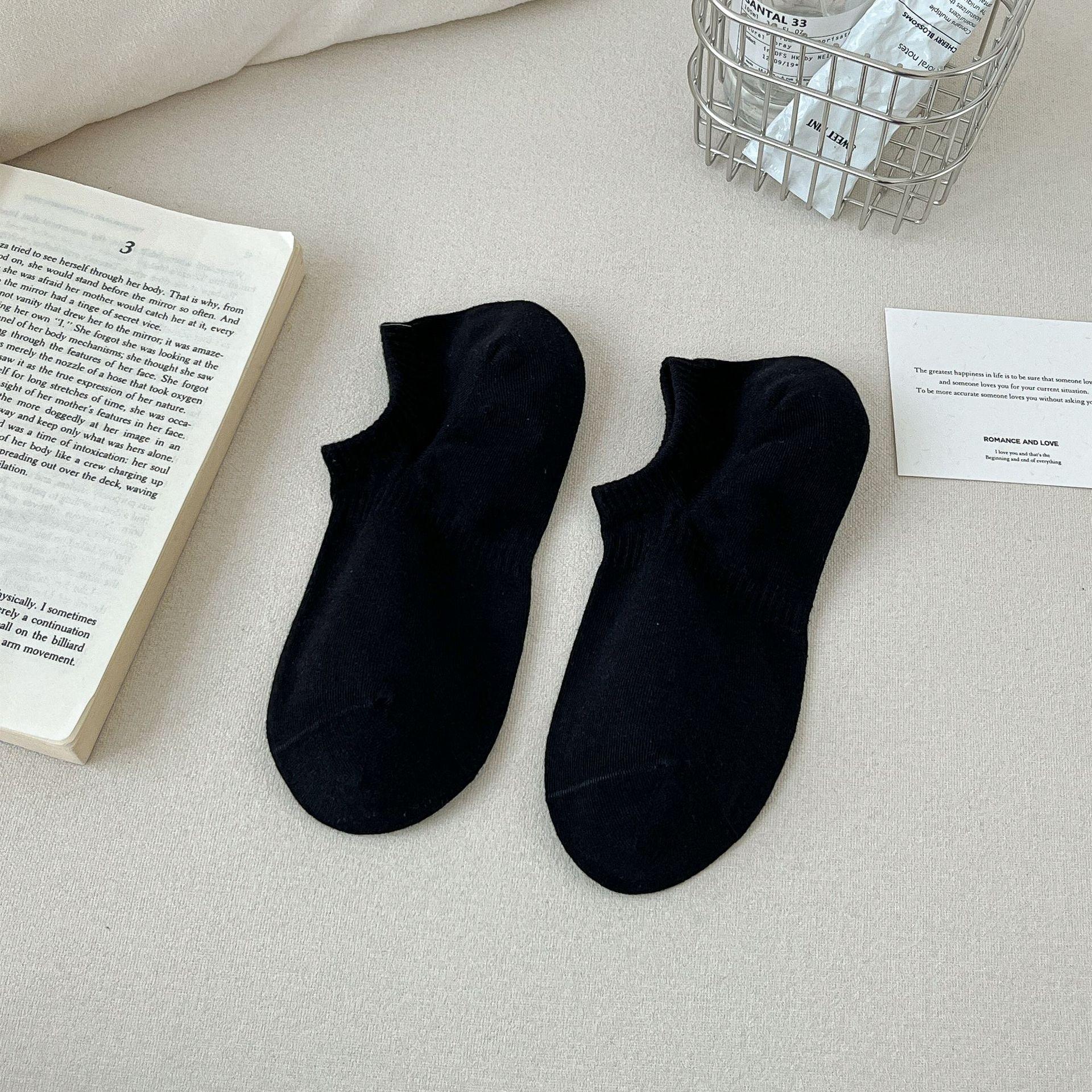 

Dopamine-Colored Socks, Thin Invisible Socks, Non-Dropping Heels, Shallow Mouth, Versatile Internet Celebrity Popular Combed Cotton Socks One size fits all чорний