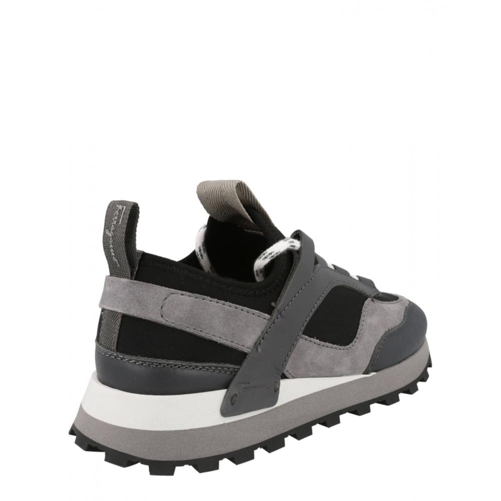 Salvatore Ferragamo Indy Low Top Sneakers Black