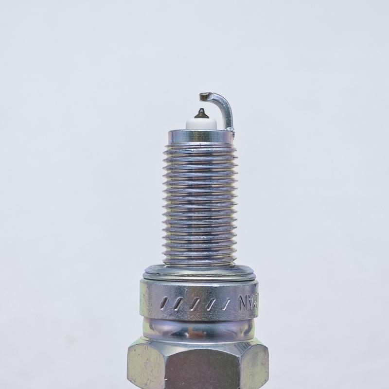 1pcs Original Iridium Spark Plug CPR7EAIX-9 9198 Upgrade CPR7EA-9 MR7E-9 MR7E-9N