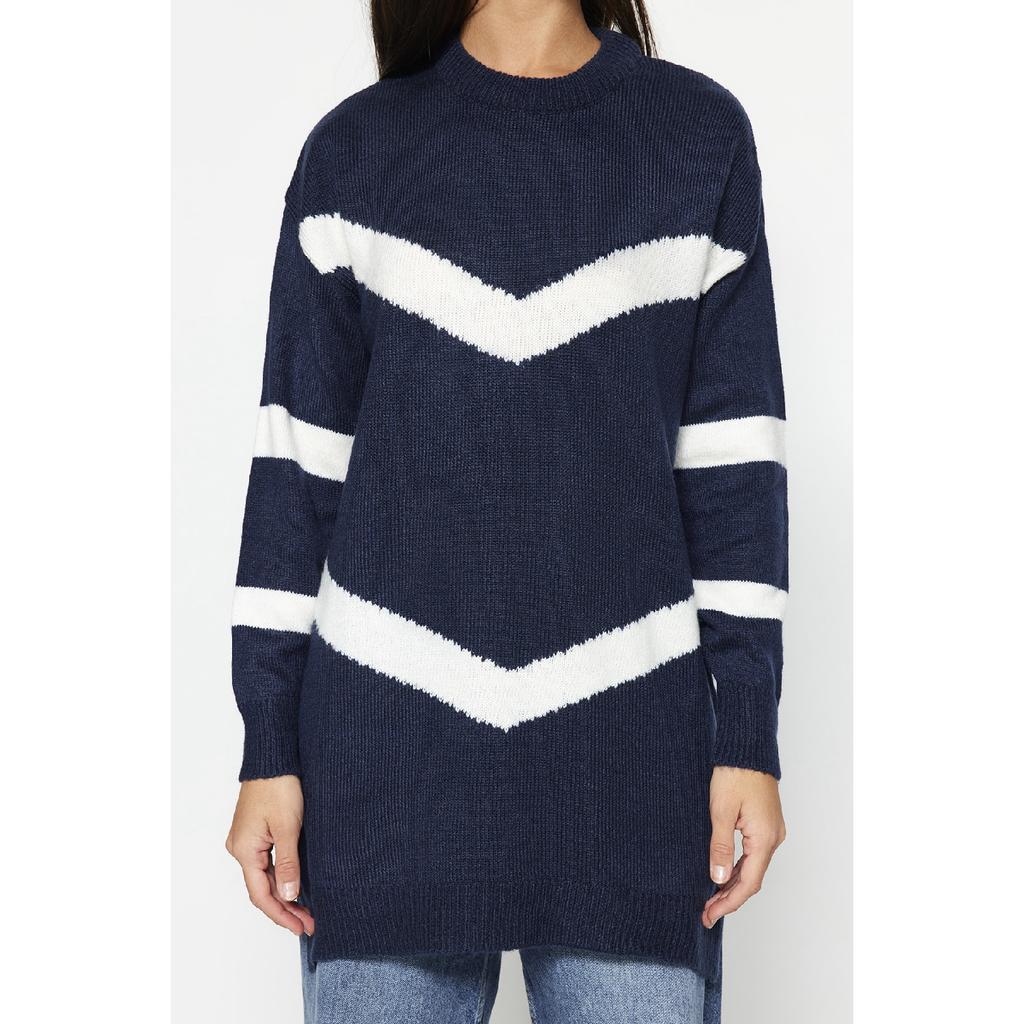 Pulover din tricotaje moi cu dungi negre Tctaw22ak0005