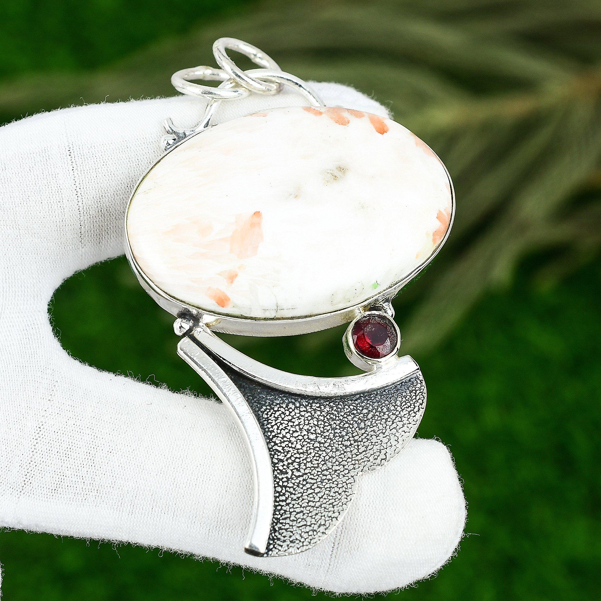 

925 Sterling Silver Scolecite Stone Mozambique Garnet Engagement Pendant Jewelry