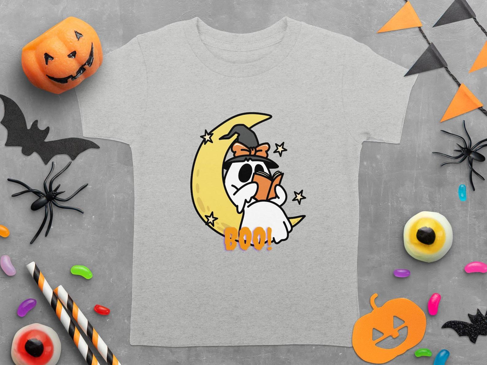 Ghost Reading Moon T-Shirt | Halloween Book Lover Apparel M
