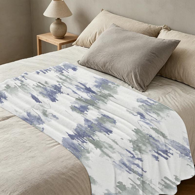Lightweight Flannel Blanket, Soft Cozy Watercolor Fleece Throw, Perfect for Couch, Bed, Halloween & Christmas Home Decor