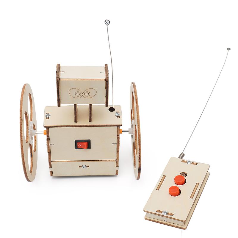 

Дистанционно управляемый двухколесный автомобиль Детская ручная сборка модель DIY Начальная школа наука 12 лет +