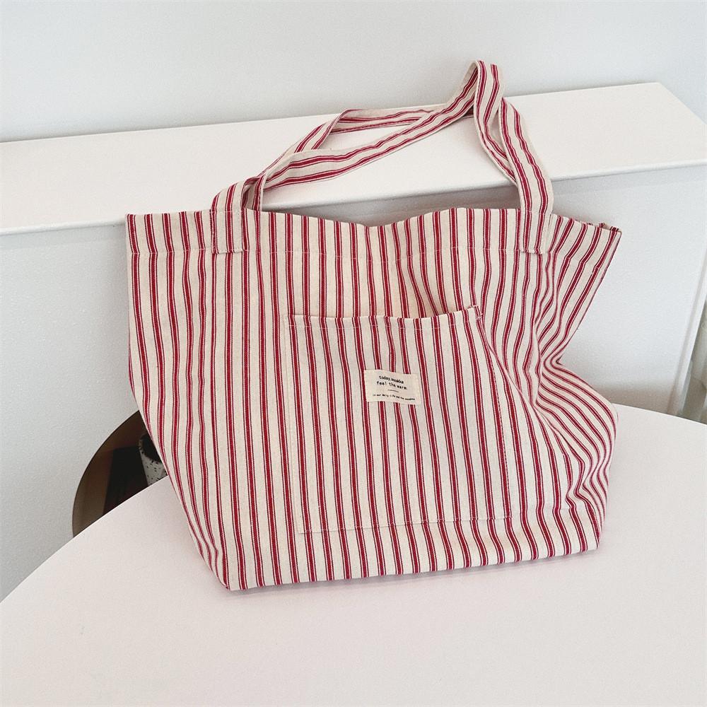 

Comfortable And Durable Striped Canvas Tote Bag For Women Ideal For Shopping And Commuting Burgundy Stripe