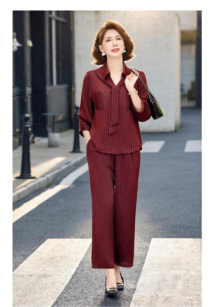 Women's Casual Striped Summer Suit Set 2026: Loose Fashion Slimming Two-Piece with Wide-Leg Pants.