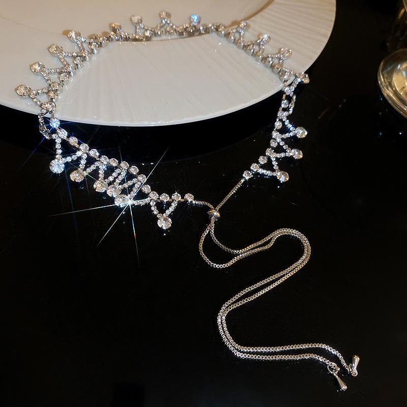 Retro Rhinestone Water Drop Tassel Pearl Necklace – Elegant Clavicle Chain Fashion Jewelry for Women