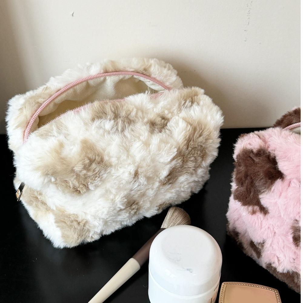 

Large Capacity Bath Toiletry Handbag Useful Travel Pouch Creative Makeup Bag бежевий