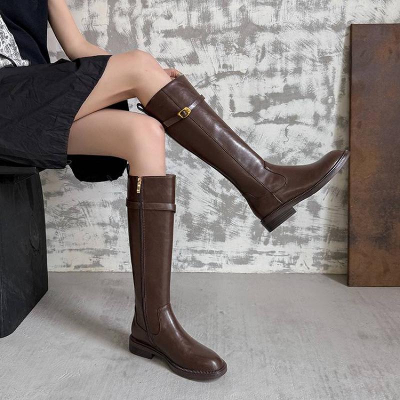 Autumn and Winter Women's Leather High Boots Cowhide Medium Heel Large Size Women's Boots New Round Head Versatile Comfortable Martin Boots Women