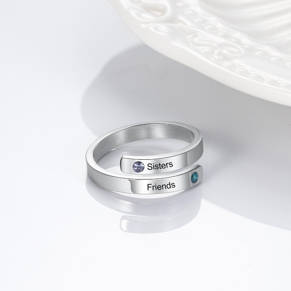 Stilvolle Damen Modische Personalisierte Ringe Edelstahl Schmuck Kundenspezifisch 2 Namen Geburtssteine Anhänger Verlobungsringe Versprochenes Gewinnspiel
