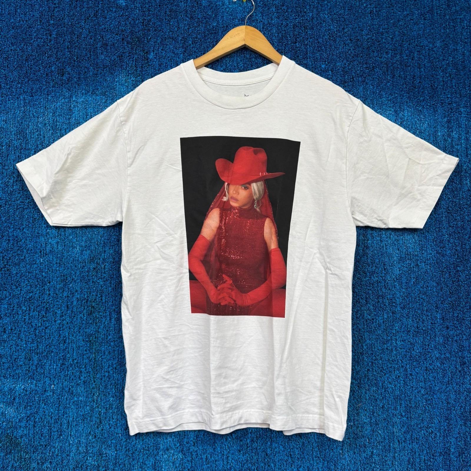 Beyoncé Cowboy Carter Tour Red Queen Los Angeles Show Tee L Unisex T-Shirt S