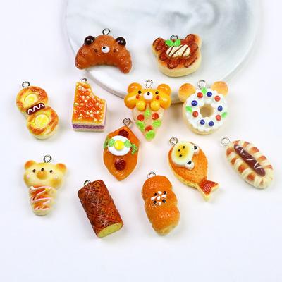 12 Peças Animais Adoráveis Urso Pão Simulação Resina Charms Resina Peixe Pingente para Brincos Colares Chaveiros DIY Joias Fazer