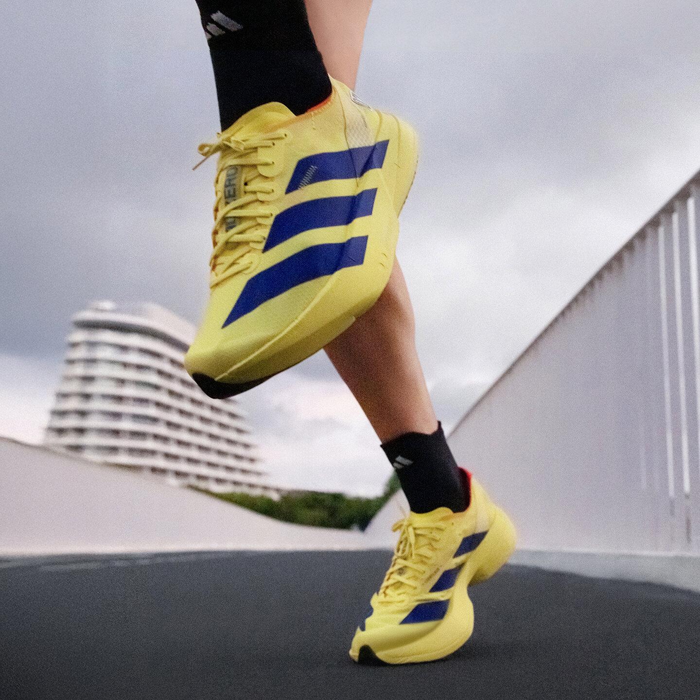 adidas Adizero Adios Pro 4 Желтый Темно-синий 44