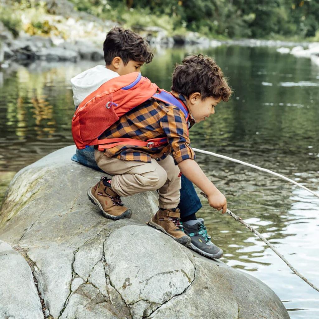 KEEN Ridge Flex Mid WP for little kids (current model)