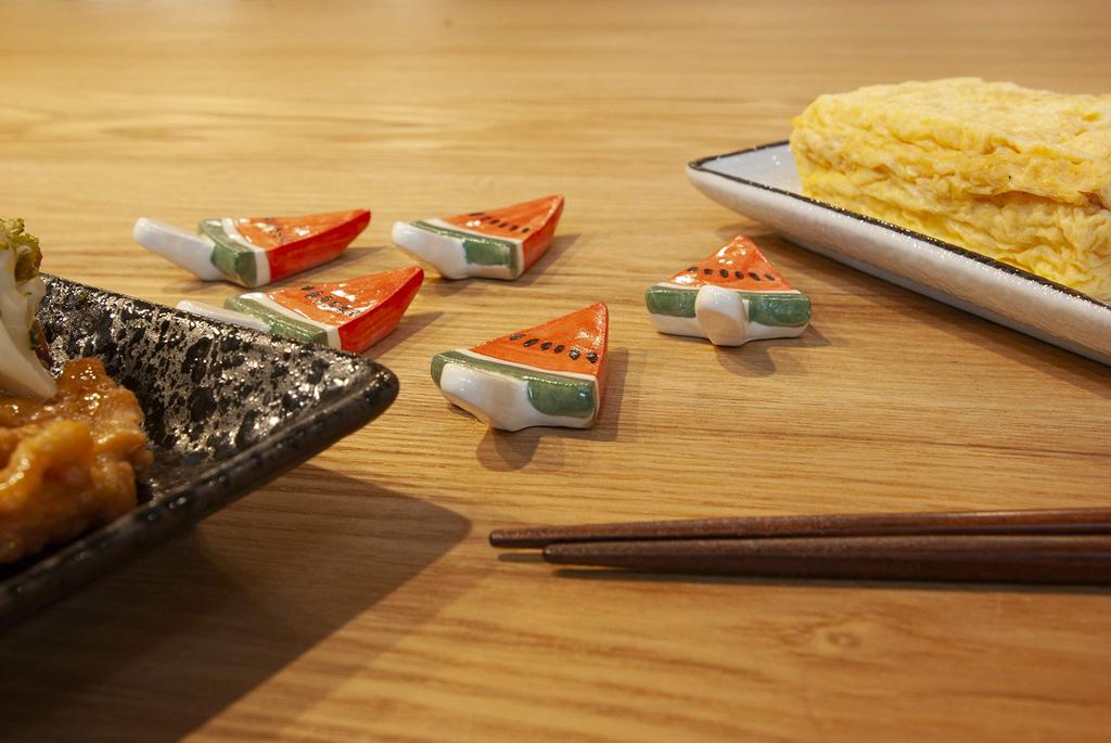 Yamakame Chopstick Watermelon Set of 5 Gift Made in Chopstick Rests Kiyomizu-yaki Rests, Bars, [Gift Present, Boxed] Japan, Kyoto-yaki/Kiyomizu-yaki