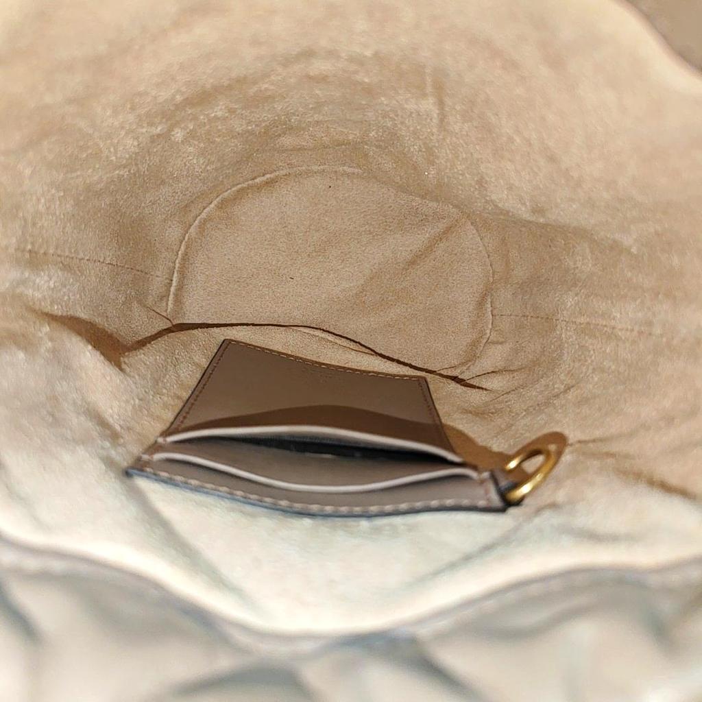[Usato] Borsa a secchiello mini Gucci GG Marmont 2.0 'Porcelain Rose' - Ottime condizioni #1TOZO0P