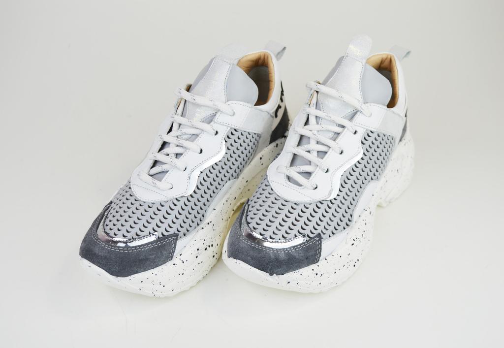 Phany 366414 39 Grey Leather Sneakers