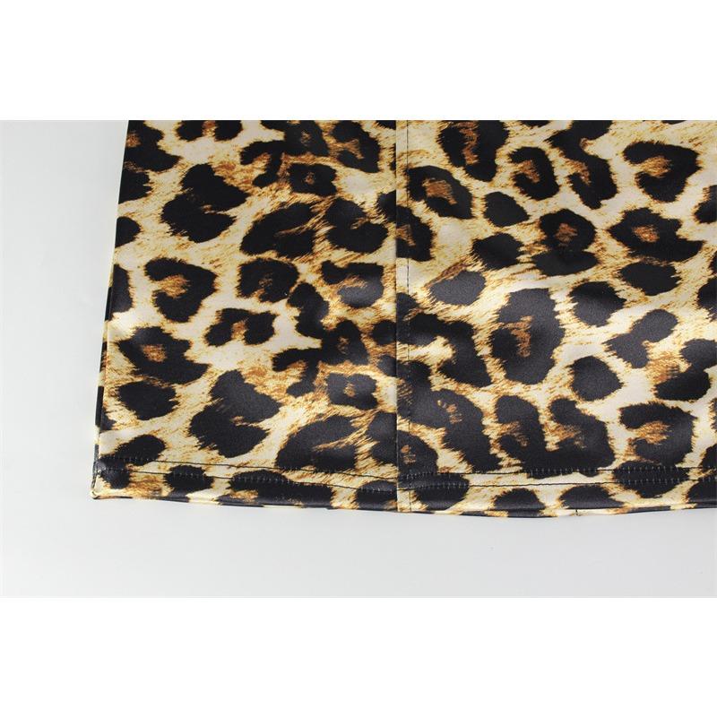 Damenmode Sexy Klassisches Leopardenmuster Brust PU Leder Kurzes Spice Girl Kleid