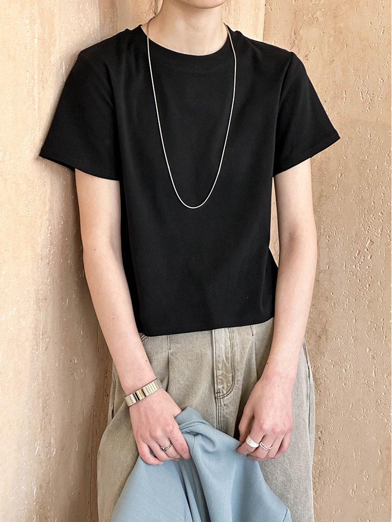 

Футболка Juzhi Korean Round Neck Solid Color - Весенняя коллекция 2024, Простой и свободный крой, удобный топ #56006 One Size чёрный