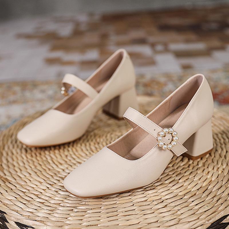 Pearl single shoes women's spring gentle high school thick heel retro shallow mouth Mary Jane