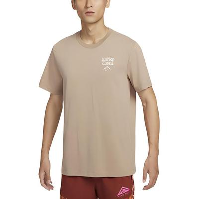 Dri-Fit Logo Print Schnelltrocknendes Lauf-T-Shirt mit Rundhalsausschnitt für Herren Oberteile Khaki FZ8055-247