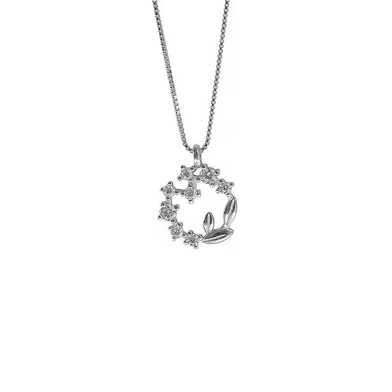 

Ожерелье «Счастливый цветок» для девочки, роскошный темперамент, яркий лист, набор бриллиантов, короткая цепочка-воротник, дизайн меньшинства, индивидуальность