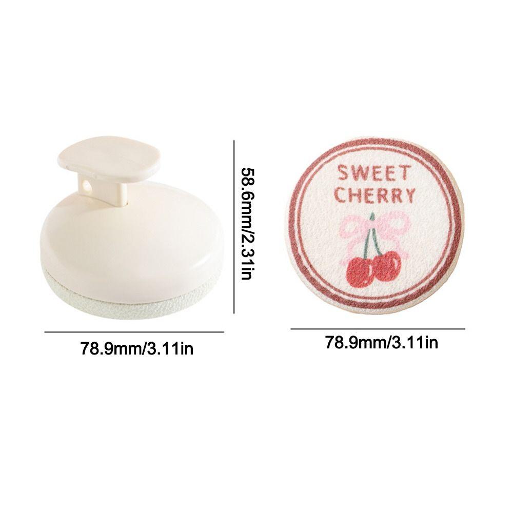 Durable Mini Bath Brush Round Comfortable Hand Grip Exfoliating Massager Scrubber Bath Supplies