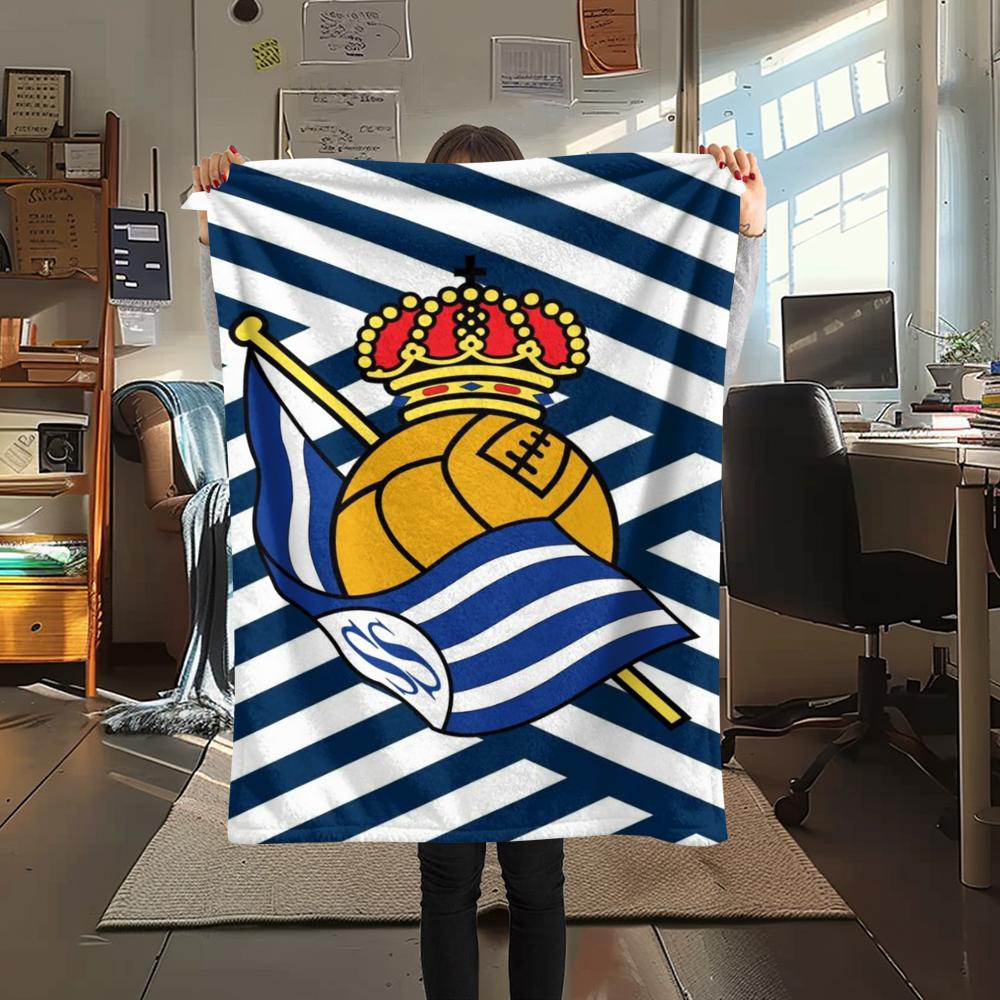 1Pc Real Sociedad Print Flannel Blanket, High Quality Comfortable for All Seasons, Home Decor, Warmth and Comfort, Perfect for Christmas Gifts