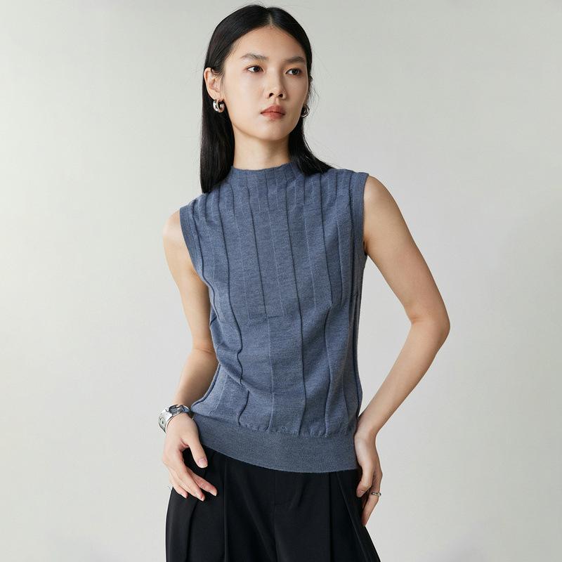 Versatile Round Neck Sleeveless Ice Silk Knit Vest – Breathable Solid Color Top