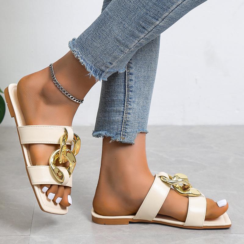 Sommar Dam Mode Fyrkantiga Flip-flops, Platta Metalldekorativa Utomhus att Bära Öppentå Flip-flops