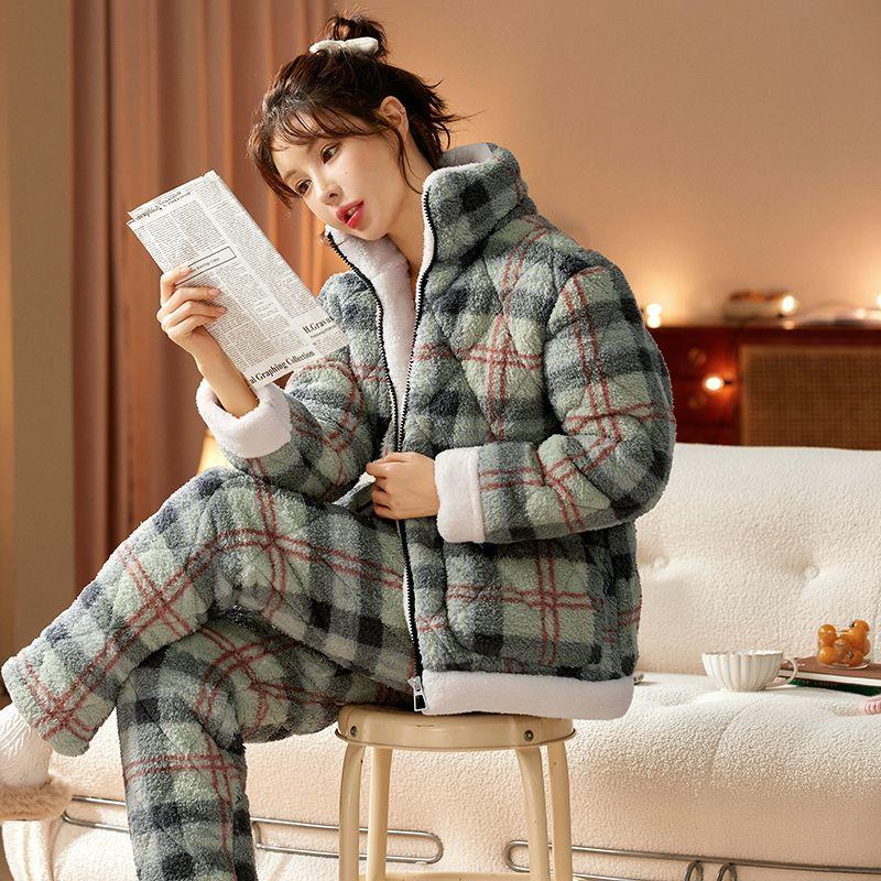

Новая пижама из кораллового бархата для женщин, зимняя домашняя одежда, трехслойный утепленный костюм, женская фланелевая верхняя одежда, комплекты домашней одежды для девочек XL