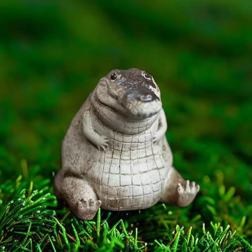 1pc Little Crocodile Tea Set Decoration Cute Home, Exquisite and Creative Desktop Crafts Ornament