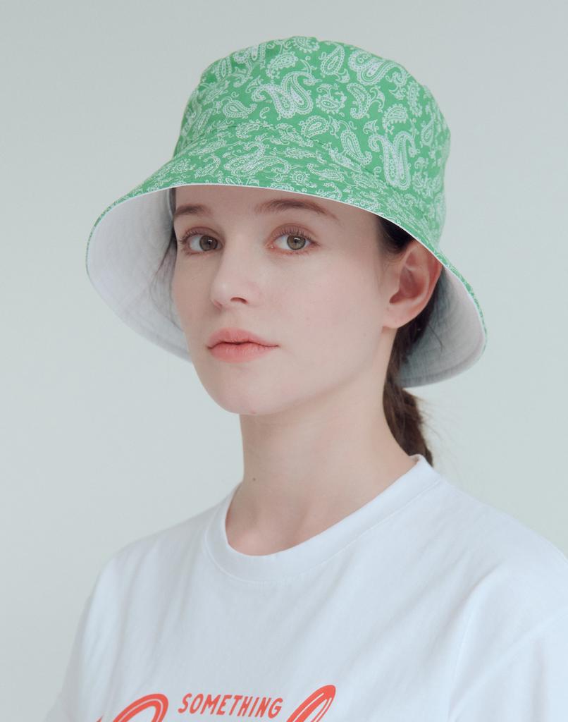 Sseomttinggus Stg Reversible Bucket Hat_White Solid