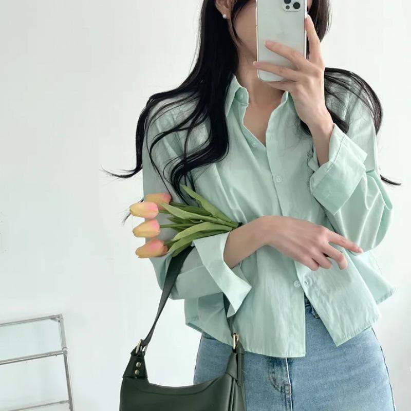 Spring 2025 Korean Chic Women's White Shirt: Loose-Fit Top for Petite Sizes