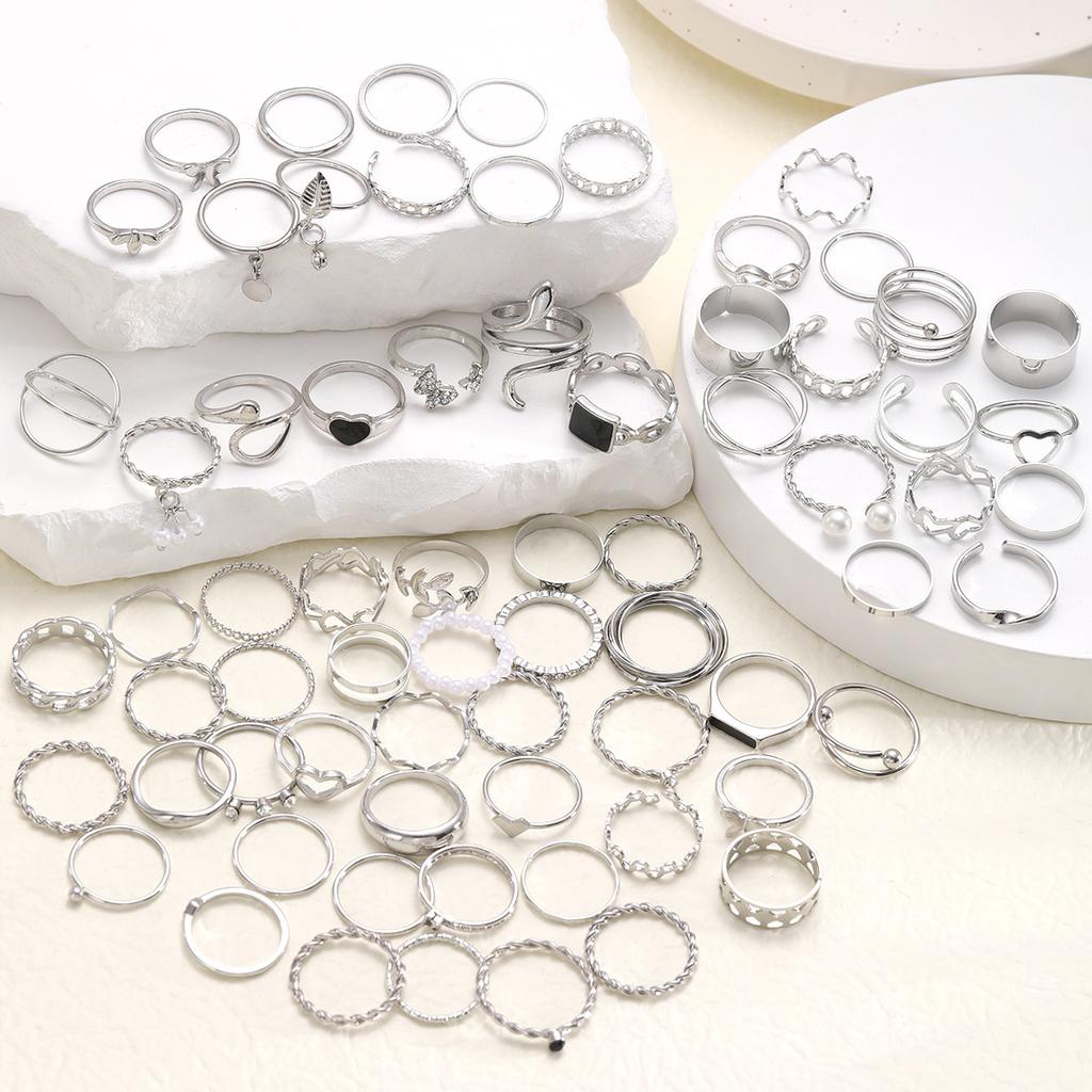 69 PCS Vintage Heart Snake Butterfly Rings Set for Women Metal Gold Plated Geometric Hollow Finger Ring Jewelry Gift 2026 New
