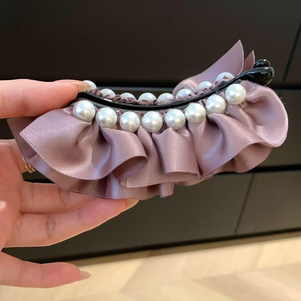 

Элегантный атласный банан с жемчугом и складками для женщин - Заколка для волос в стиле принцессы для хвостов и высоких причесок фиолетовый/серо-коричневый