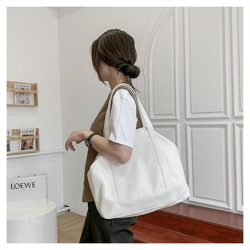 Einfache Handtasche mit großer Kapazität Damen Sommer 2023 Neue trendige Mode Hochwertige Schultertasche im westlichen Stil Net Red Tragetasche