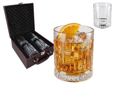 Trinkgeschirr – Becher & Gläser