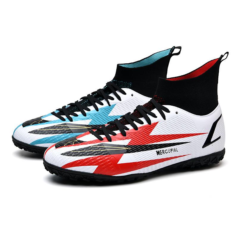 New Football Shoes, Boys' High-top Long Nails, Young and Middle School Students' Competition Training Shoes, Large Size.