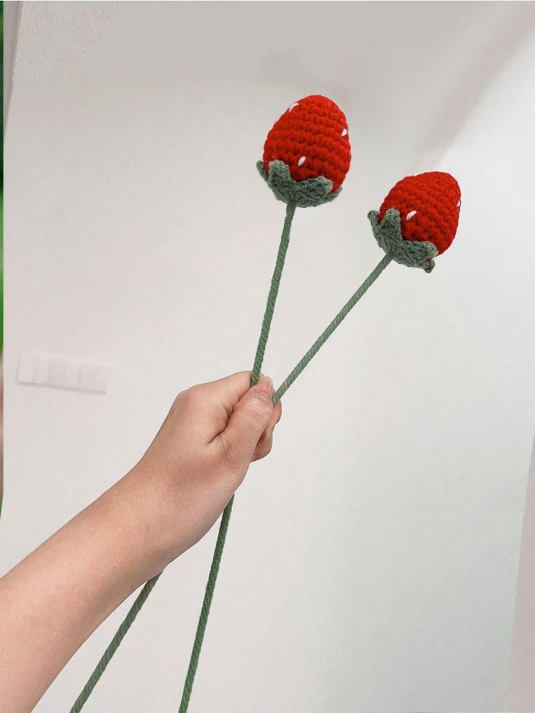 6 Pieces Crochet Flowers Bouquet Hand-Knitted Strawberry Bouquet Artificial Wool Flower for Valentines Day Mother's Day Birthday Wedding Home Decor