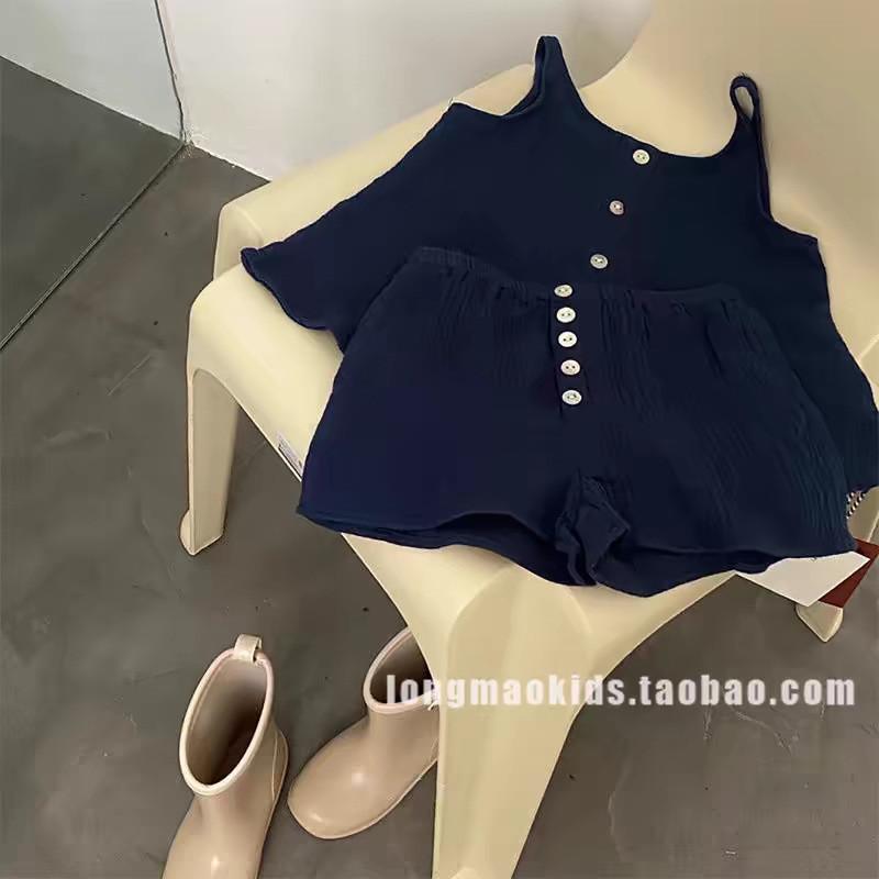 Stilvolles Sommer-Kinderoutfit für Mädchen mit weichem Baumwoll-Tanktop und Shorts-Set