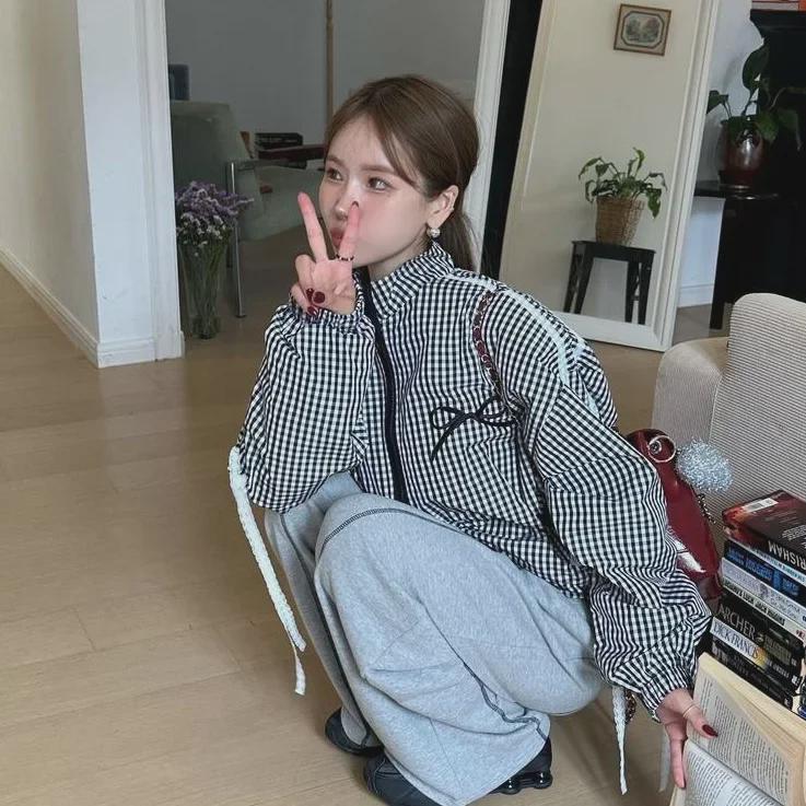 Chic Korean Retro Embroidered Butterfly Lace Jacket for Women